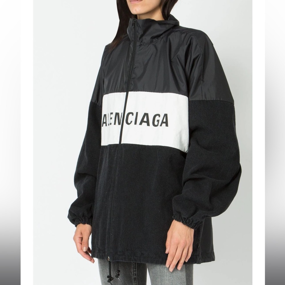 Balenciaga zipped logo jacket one size